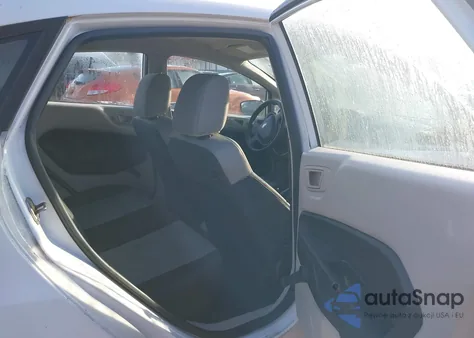 2013 Ford Fiesta S z USA, uszkodzony, nr VIN 3FADP4AJ7DM224290